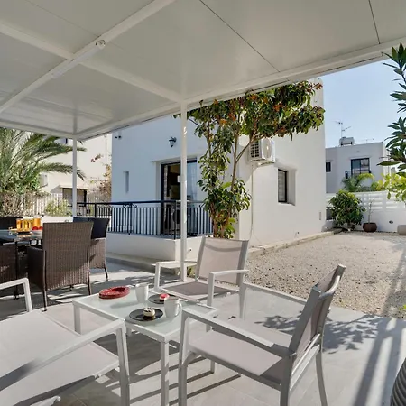 Holiday home Moments Together Voroklini
